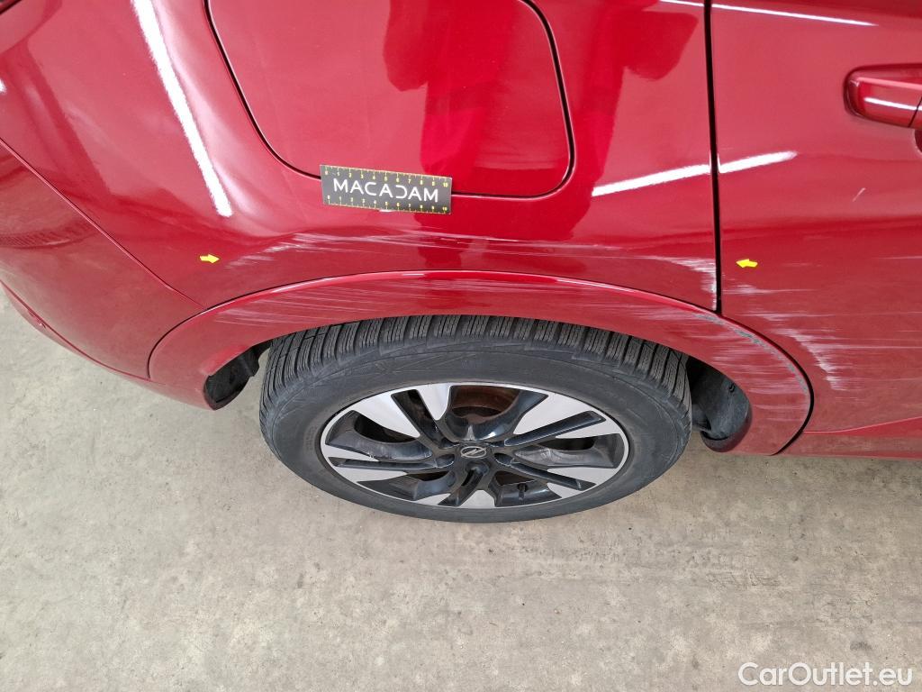  Opel   Grandland X Grandland X Elegance Business 1.5 130CV BVA8 E6d #26