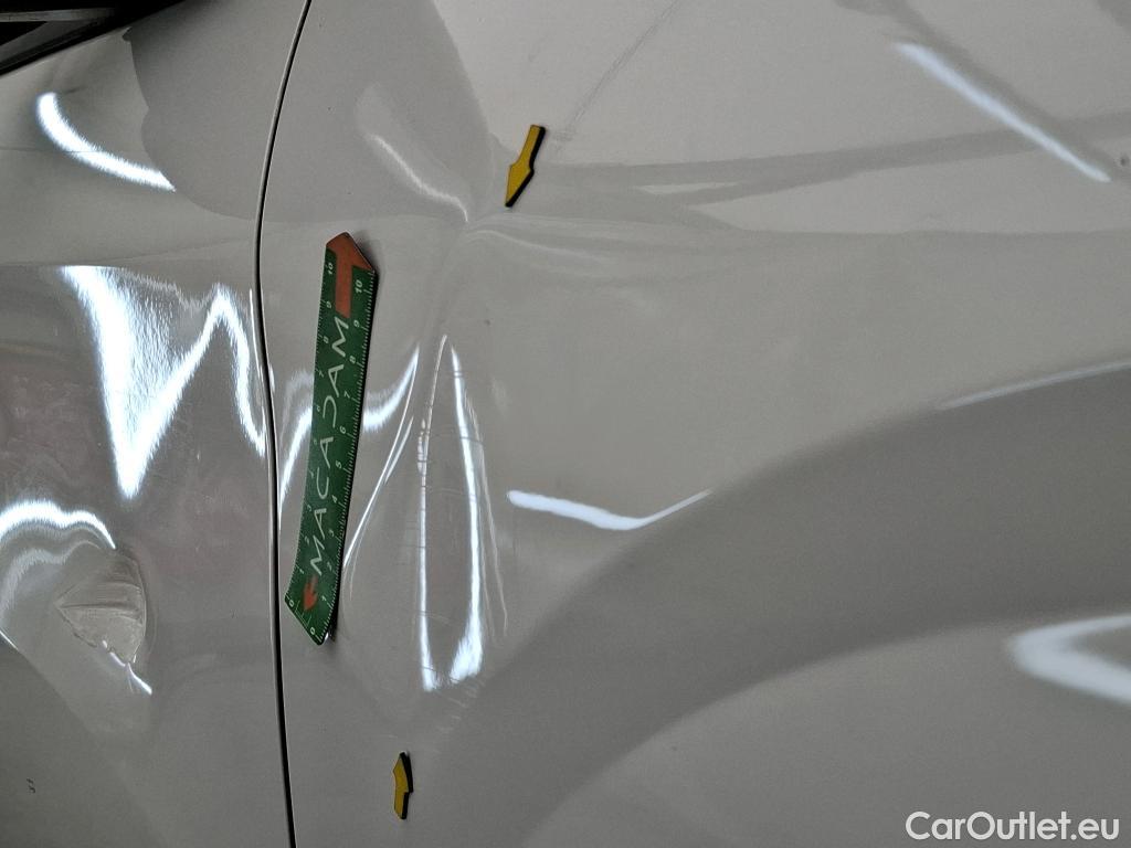  Peugeot  208  Premium 1.5 HDi 100CV BVM6 E6d #25