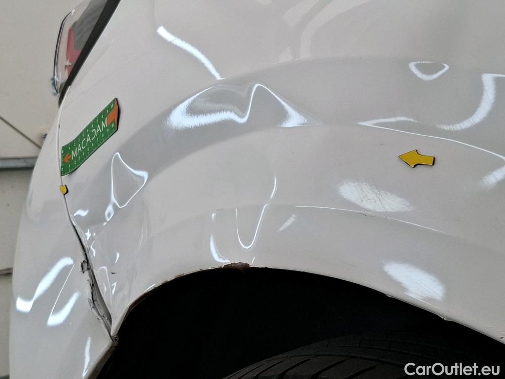  Peugeot  208  Premium 1.5 HDi 100CV BVM6 E6d #2