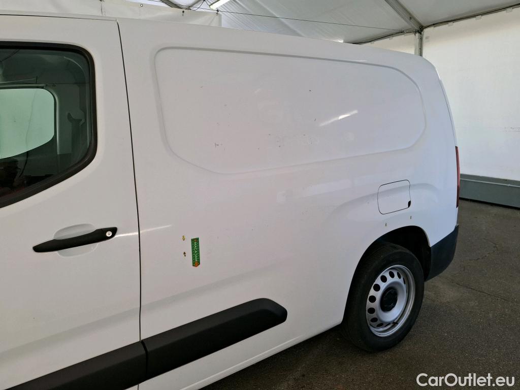  Citroen  Berlingo  Fourgon Club XL 950 1.5 BlueHDi 100CV BVM5 E6dT #25