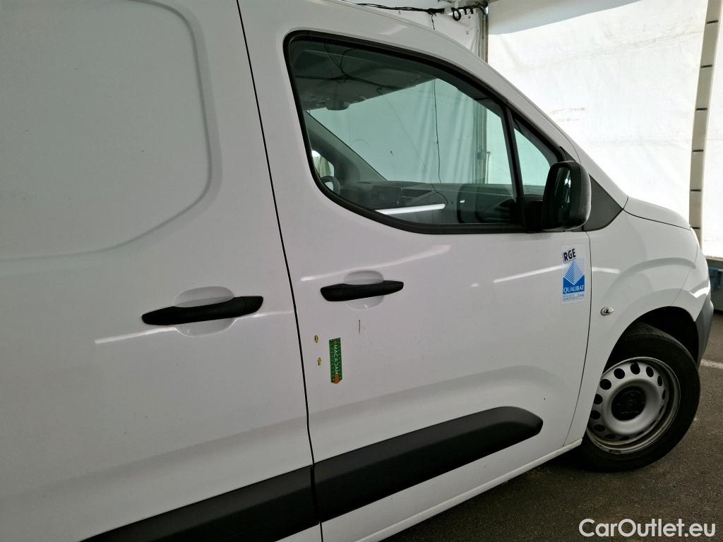  Citroen  Berlingo  Fourgon Club XL 950 1.5 BlueHDi 100CV BVM5 E6dT #46