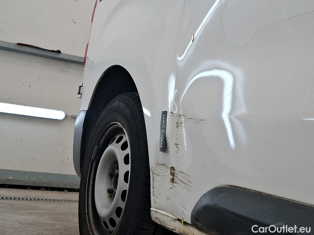  Citroen  Jumpy  Fourgon Club M 1.5 BlueHDi 100CV BVM6 E6d #17