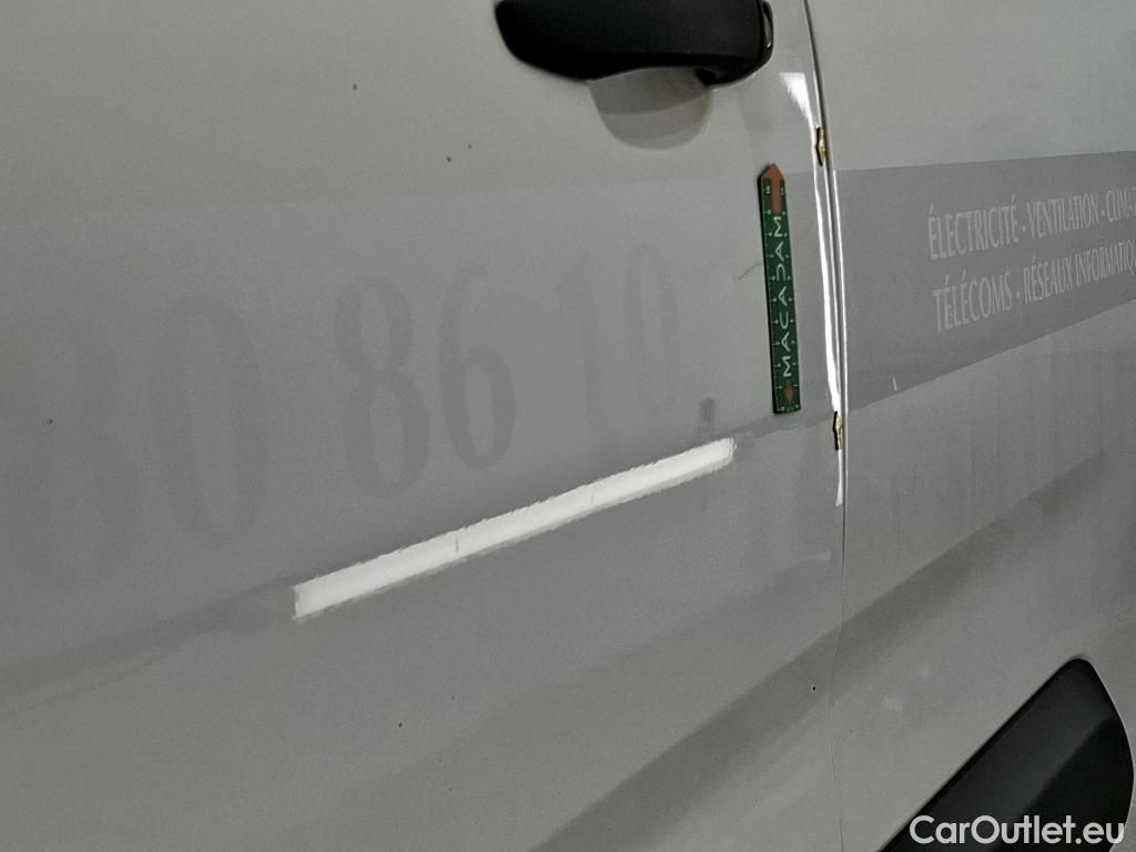  Citroen  Berlingo  Fourgon Club M 650 1.5 BlueHDi 100CV BVM5 E6dT #11