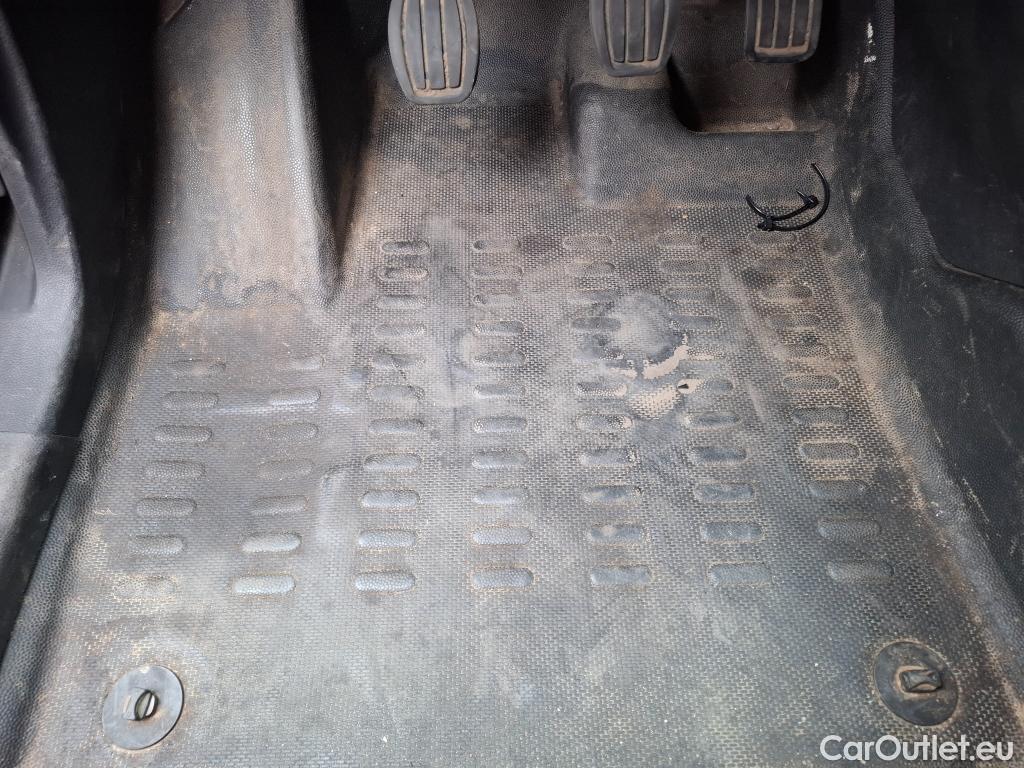  Citroen  Berlingo  Fourgon Club M 650 1.5 BlueHDi 100CV BVM5 E6dT #30