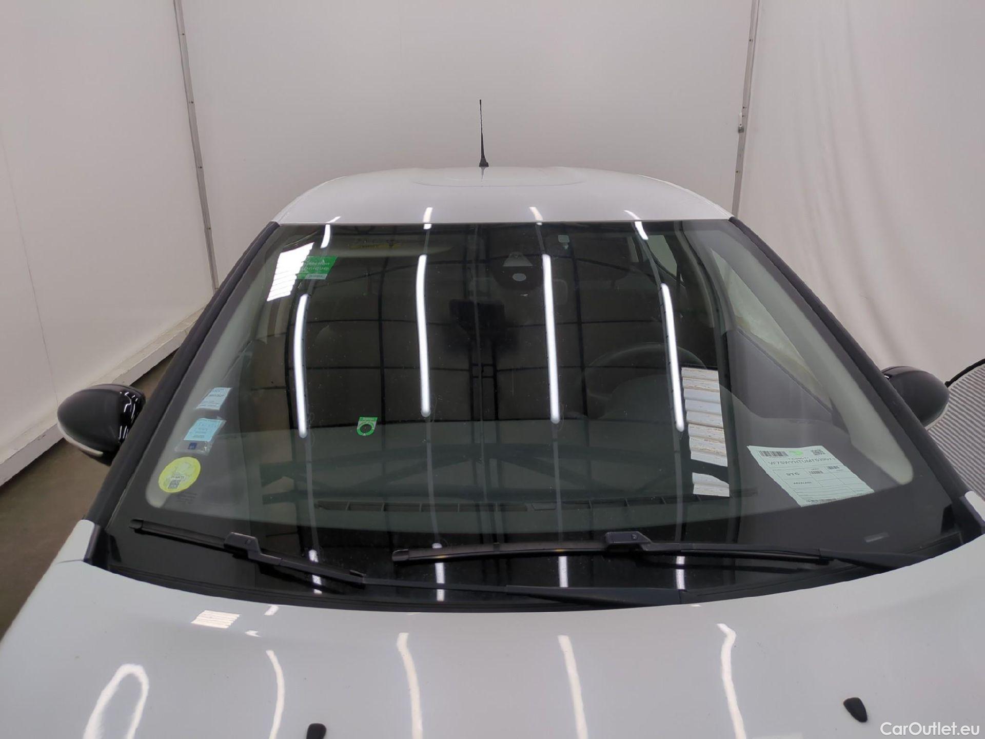  Citroen  C3  Société Feel 1.5 BlueHDI 100CV BVM6 E6dT #4