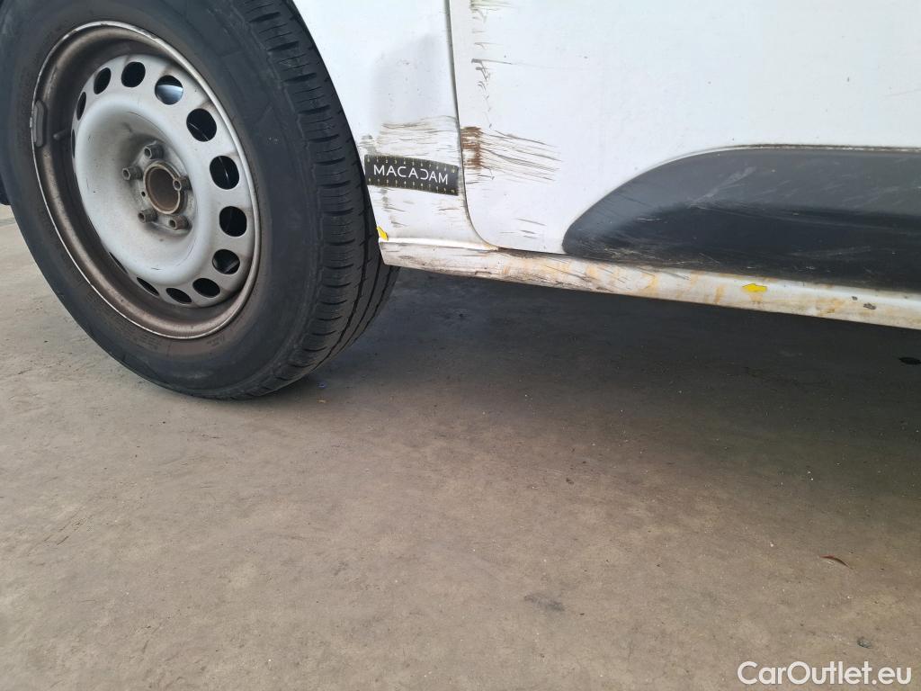  Citroen  Jumpy  Fourgon Club M 1.5 BlueHDi 100CV BVM6 E6d #33