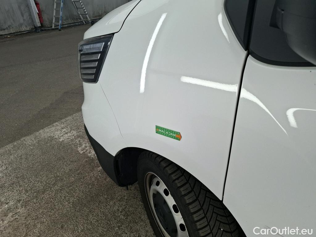  Renault  Trafic RENAULT  / 2021 / 4P / Fourgon tôlé FG GCF L2H1 3T Blue dCi 130 #20