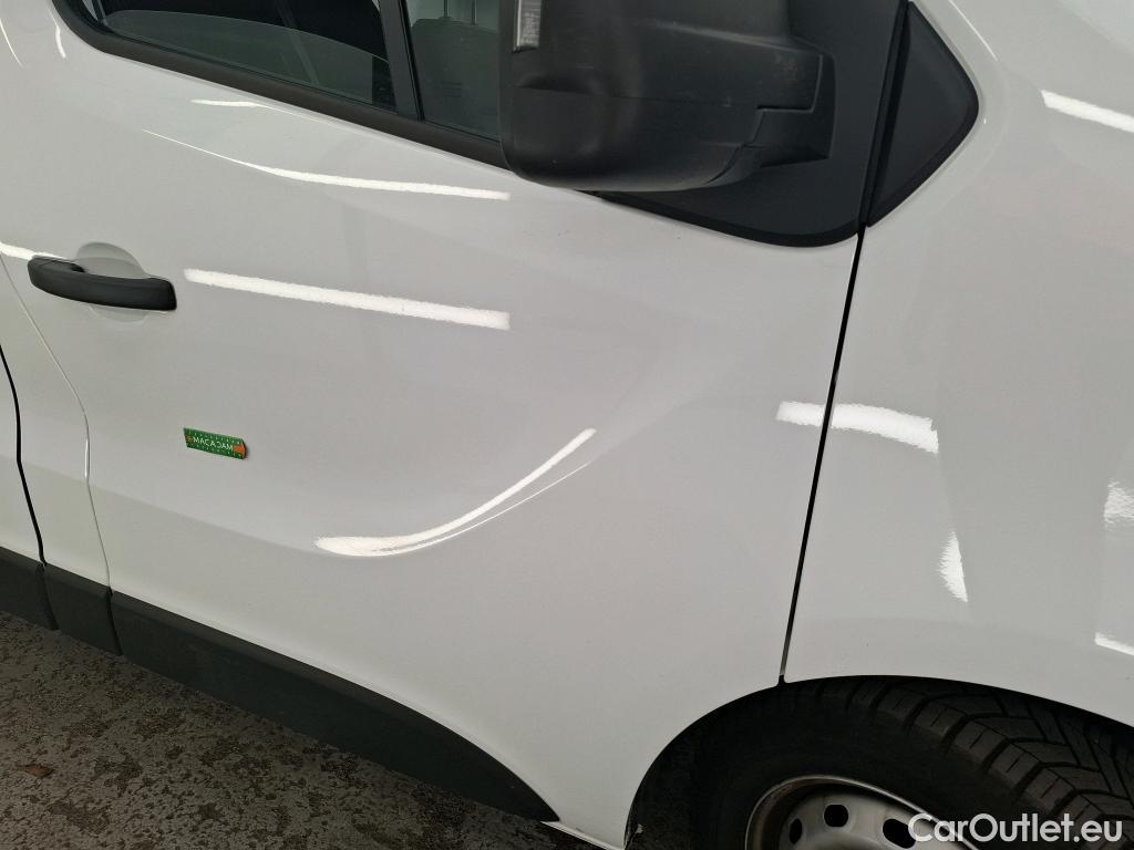  Renault  Trafic RENAULT  / 2021 / 4P / Fourgon tôlé FG GCF L2H1 3T Blue dCi 130 #17