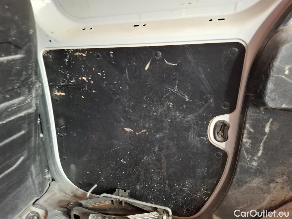  Renault  Kangoo RENAULT  2021 4P Fourgonnette GD CONFORT BLUE DCI 95 #45