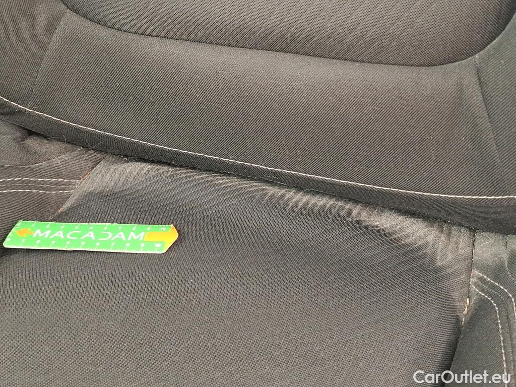  Renault  Trafic RENAULT  / 2021 / 4P / Fourgon tôlé FG GCF L2H1 3T Blue dCi 130 #55