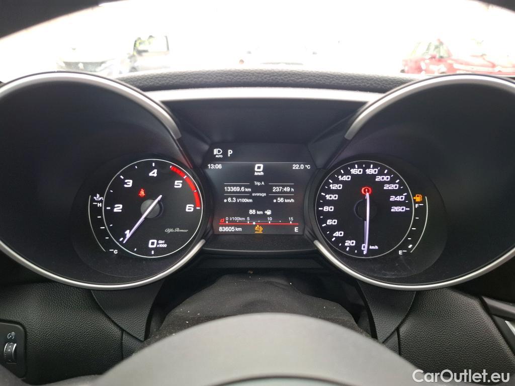  Alfa Romeo  Giulietta Giulia Super 2.2 JTDM 160CV BVA8 E6d #29