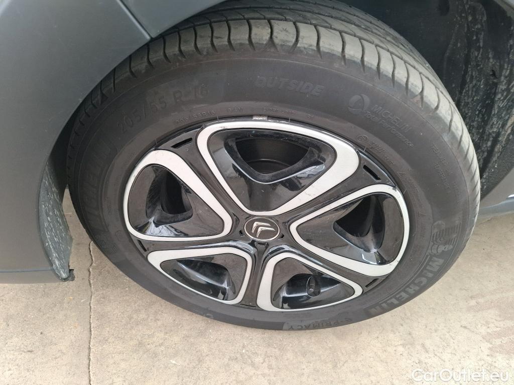  Citroen  C3  Plus 1.2 PureTech 80CV BVM5 6E #7