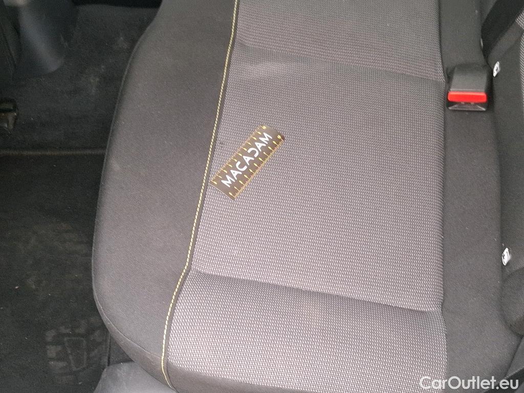  Citroen  C3  Shine Business 1.2 PureTech 110CV BVM6 E6d #14