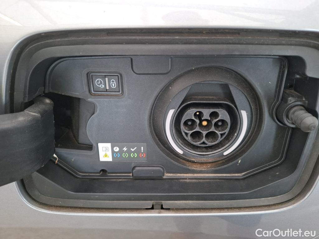  Citroen  C5 Aircross CITROEN  / 2018 / 5P / SUV Hybrid 225 ë-EAT8 Shine Pack #14