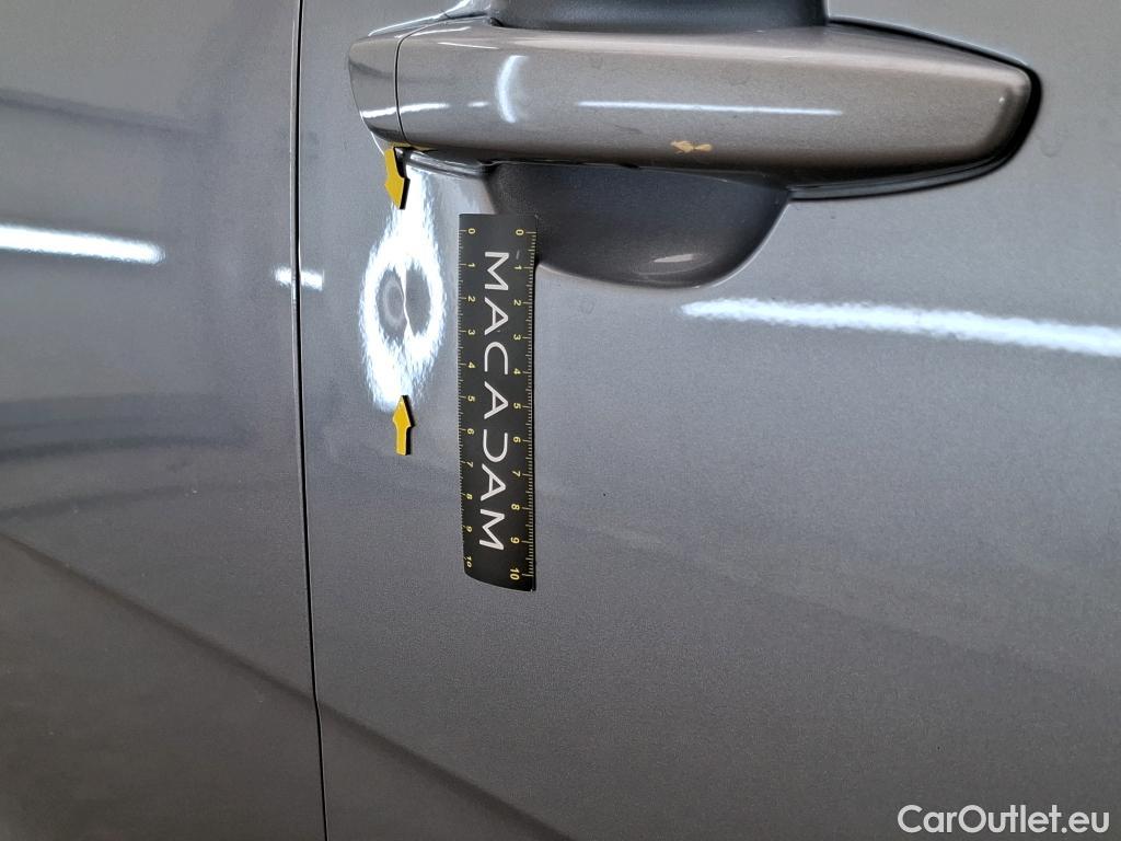  Citroen  C3  Plus 1.2 PureTech 80CV BVM5 6E #2