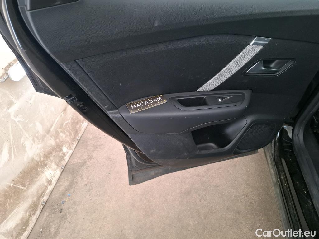  Citroen  C4  X Feel Pack 1.2 PureTech 130CV BVA8 6E #13