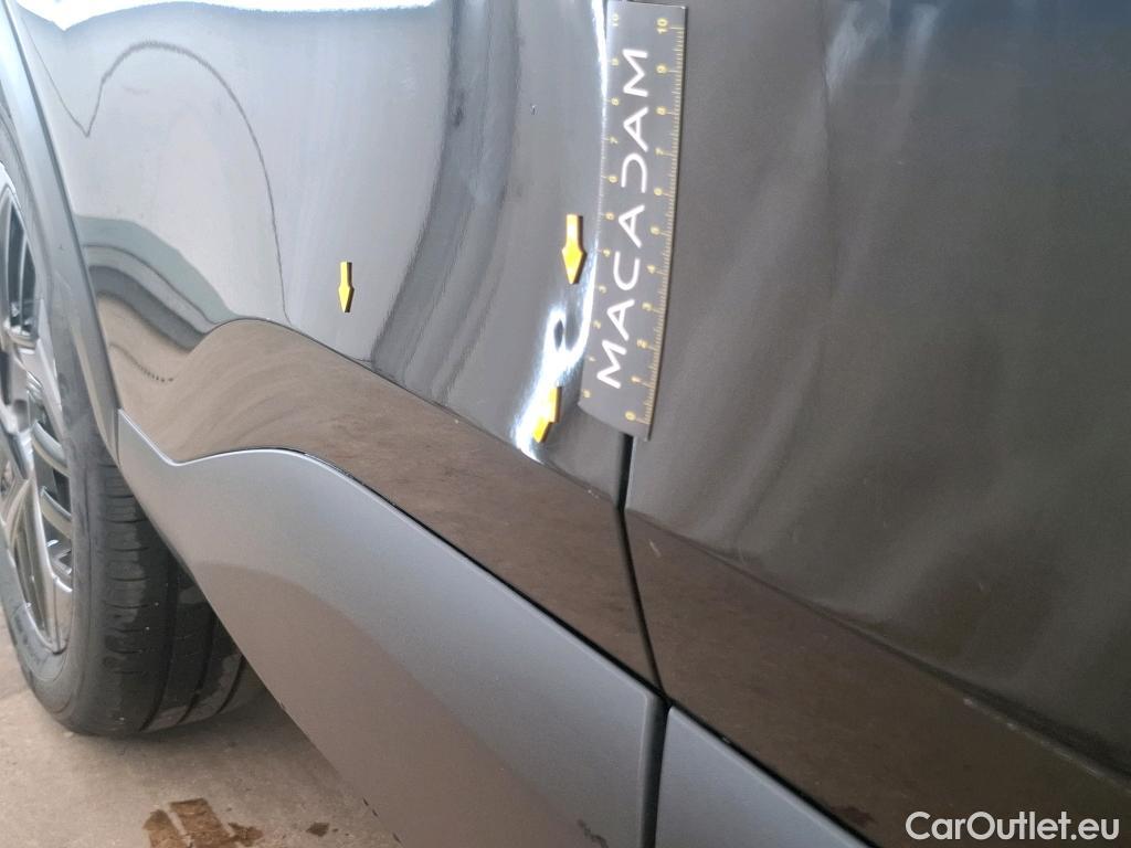  Citroen  C4 CITROEN  X / 2022 / 4P / Berline PureTech 130 S&S EAT8 Feel Pack #12