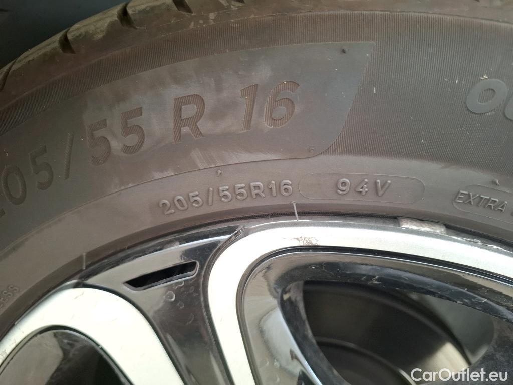  Citroen  C3  Plus 1.2 PureTech 80CV BVM5 6E #9