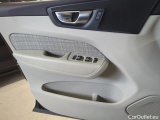  Volvo  XC60 Volvo  Recharge T6 Core AT8 5d #30