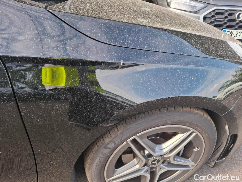  Mercedes  A-Klasse MERCEDES-BENZ Classe A Compact / 2018 / 5P / Berline A 180 AMG Line #35