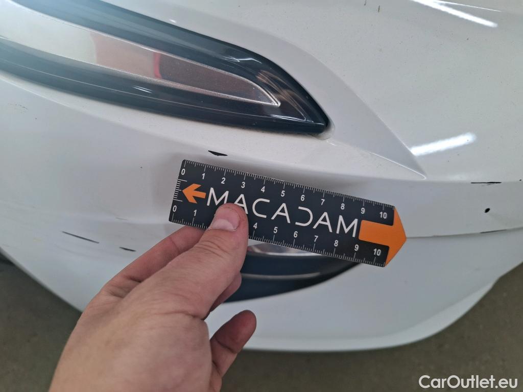  Renault  Clio  / 2019 / 5P / Berline Zen TCe 100 / GPL  #13