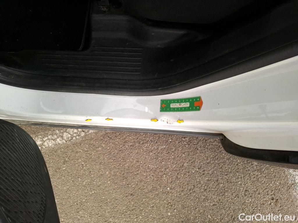  Renault  Austral  Techno 1.2 E-TECH Hybrid 200CV BVA6 6E #1