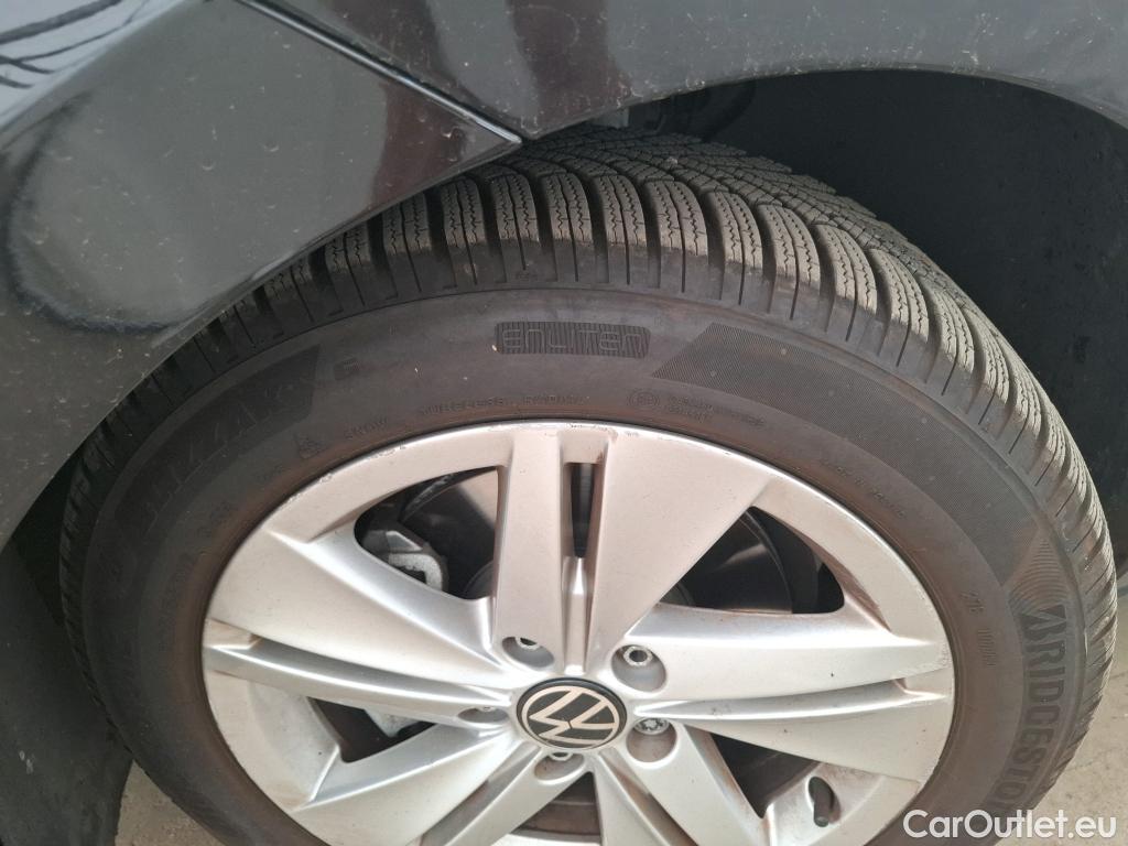  Volkswagen  Golf  VOLKSWAGEN / 2020 / 5P / Berline 2.0 TDI SCR 115 DSG7 Life Busi #4