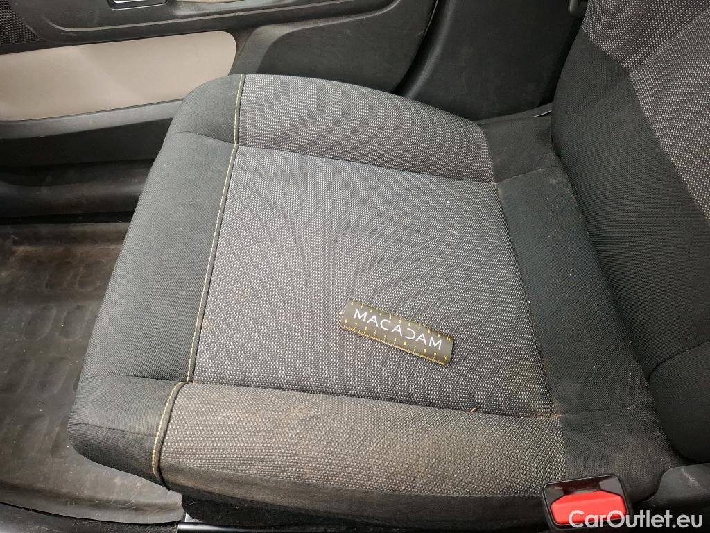  Citroen  C3  Société Feel Nav 1.2 PureTech 80CV BVM5 E6d #31