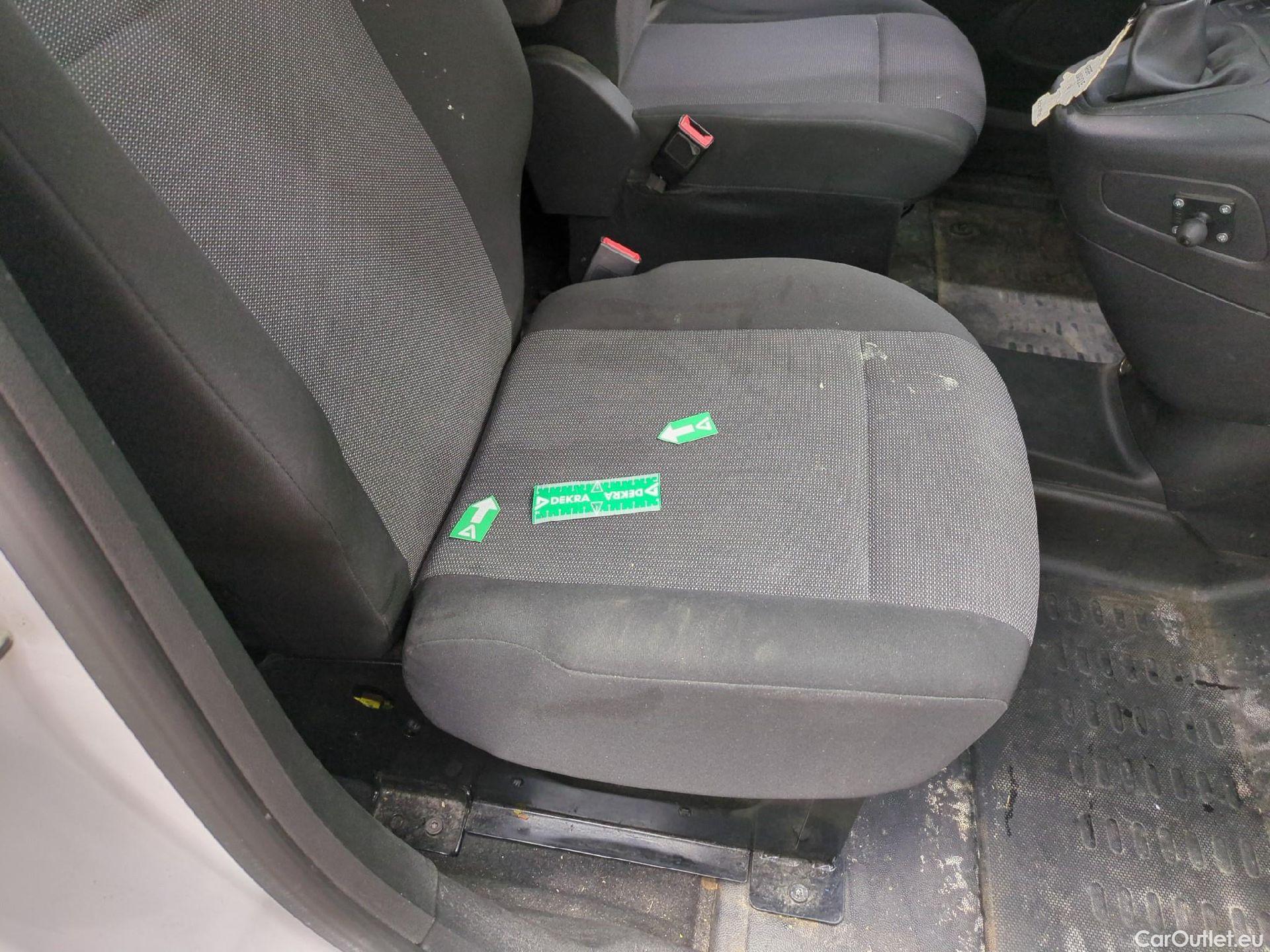 Citroen  Berlingo  Fourgon Club M 650 1.5 BlueHDi 75CV BVM5 E6dT #15