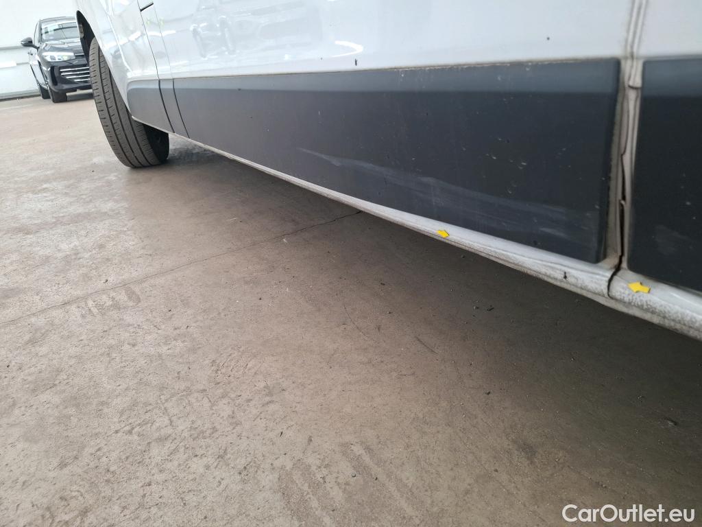  Renault  Trafic  Fourgon L2H1 1300 Confort 1.6 dCi #14