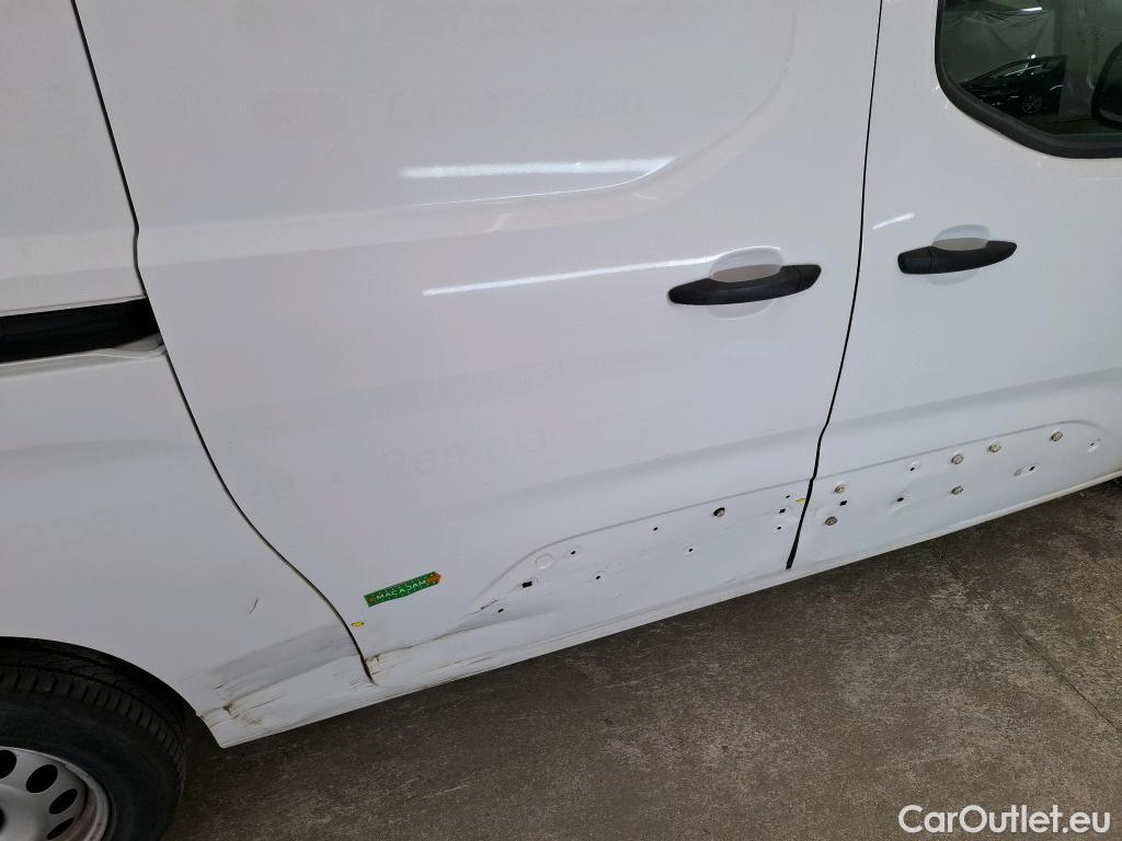  Citroen  Berlingo  Fourgon Club XL 950 1.5 BlueHDi 100CV BVM5 E6dT #4