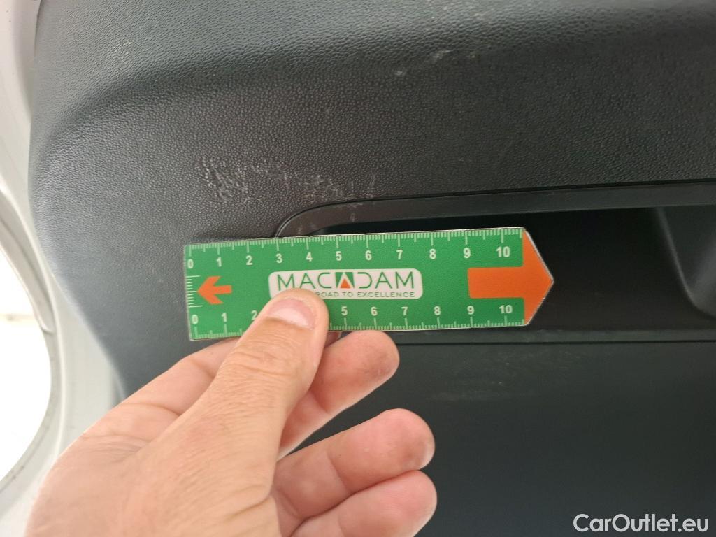  Citroen  C3 CITROEN  Société / 2020 / 5P / Berline BlueHDi 100 S&S BVM6 Feel Nav #9