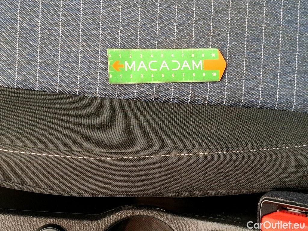  Peugeot  208  Premium 1.5 HDi 100CV BVM6 E6d #15