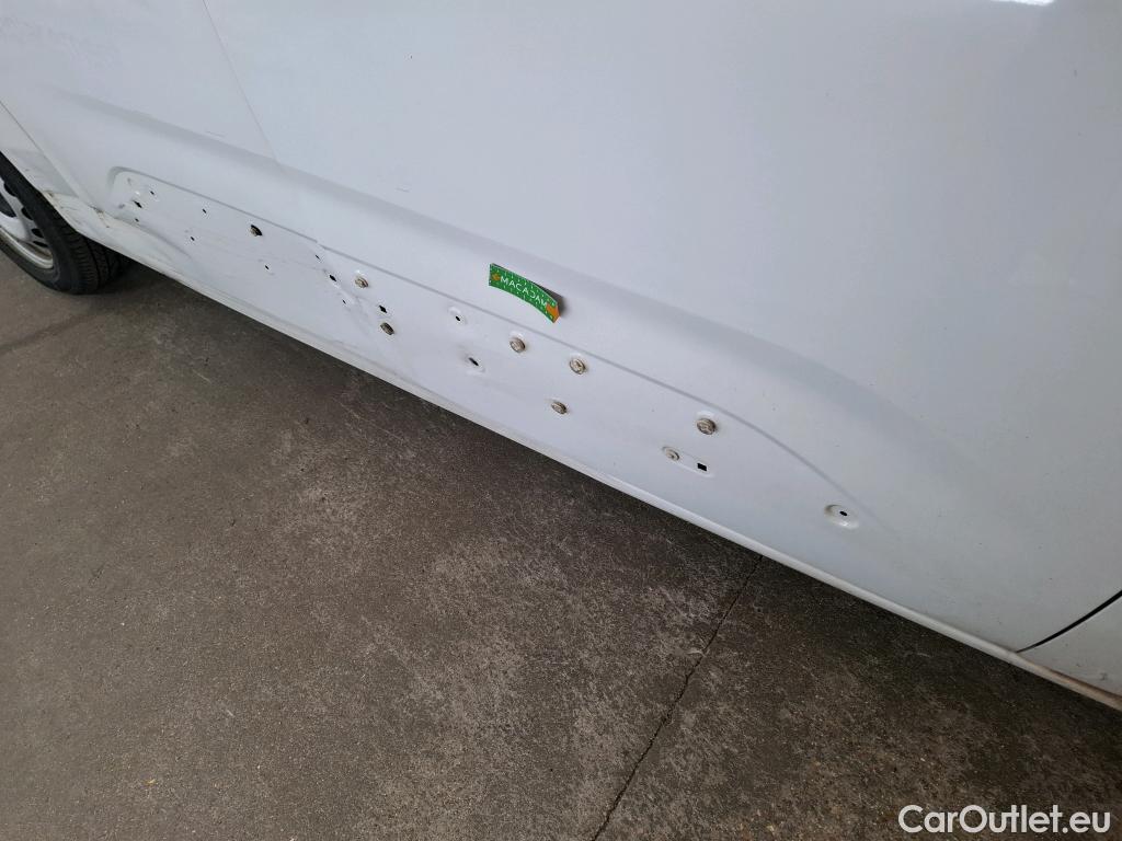  Citroen  Berlingo  Fourgon Club XL 950 1.5 BlueHDi 100CV BVM5 E6dT #21
