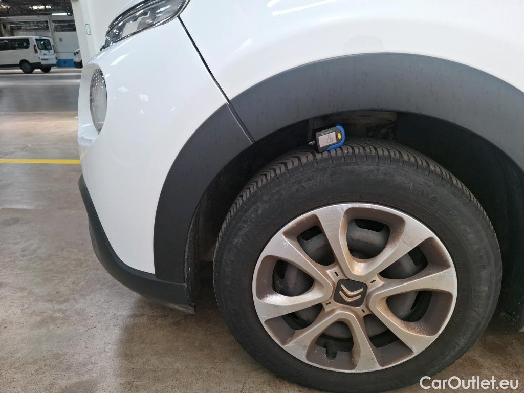  Citroen  C3  Société Feel Nav 1.2 PureTech 80CV BVM5 E6d #79