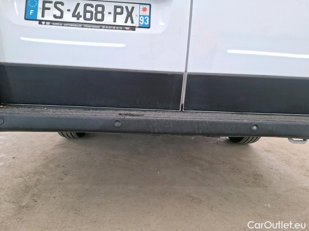  Fiat  Ducato FIAT  2014 4P Fourgon tôlé Maxi 3 5 XL H2 2 3 Mjet 140 Pack Pro Nav #110