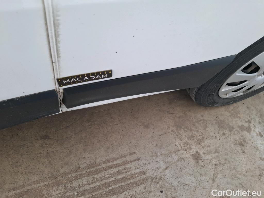  Renault  Trafic  Fourgon L2H1 1300 Confort 1.6 dCi #30