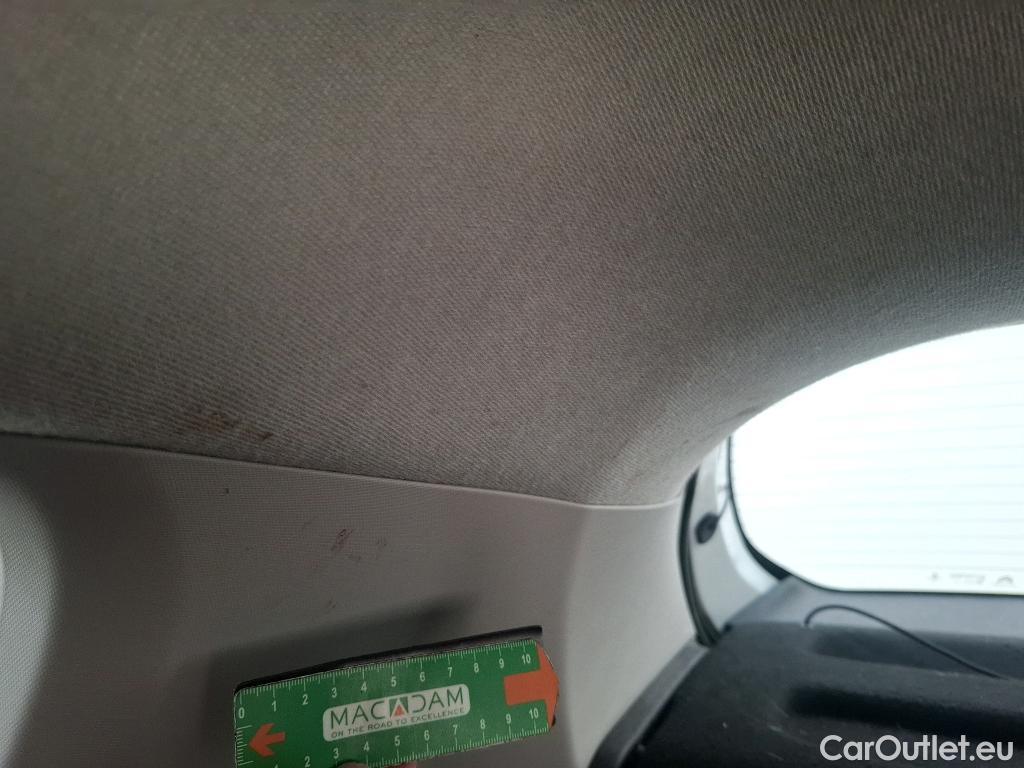  Citroen  C3  Société Feel Nav 1.2 PureTech 80CV BVM5 E6d #44