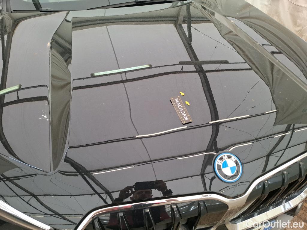  Bmw  X1 BMW  / 2022 / 5P / SUV xDrive25e DKG7 #13
