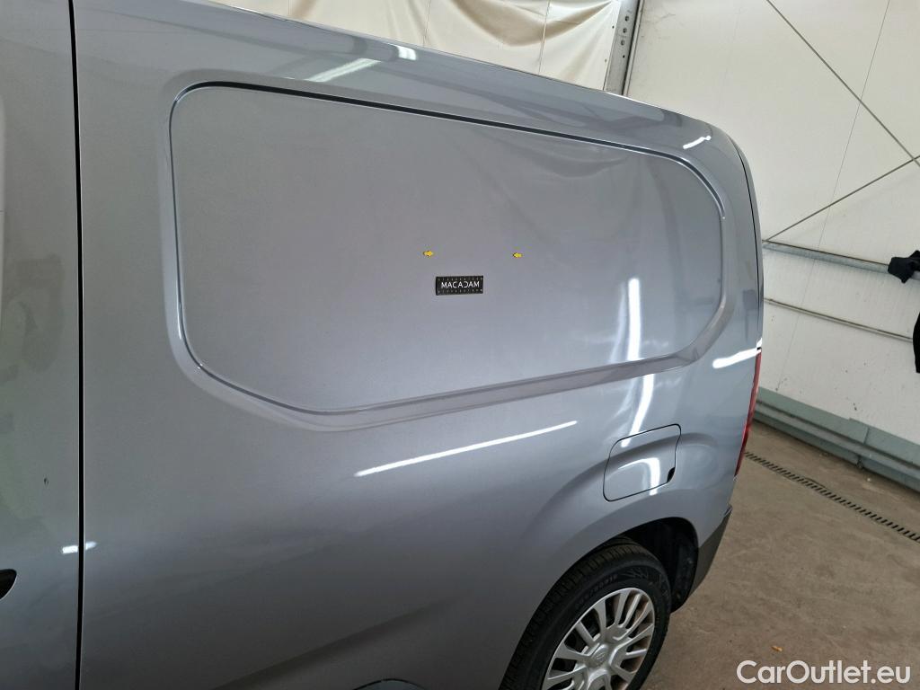  Toyota  Proace TOYOTA  City / 2019 / 4P / Fourgonnette 1.5 Medium 130 D-4D Business #1