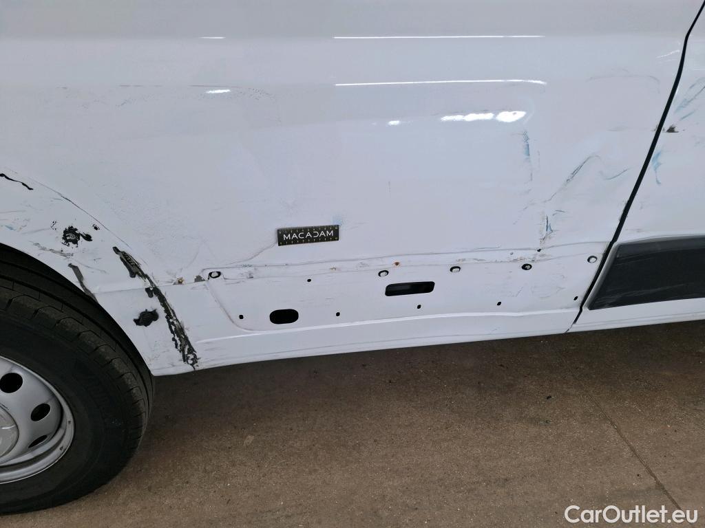  Fiat  Ducato FIAT  2014 4P Fourgon tôlé Maxi 3 5 XL H2 2 3 Mjet 140 Pack Pro Nav #82