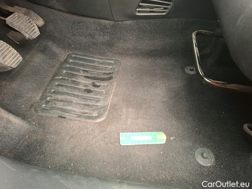 Citroen  C3 CITROEN  Société / 2020 / 5P / Berline / VU BlueHDi 100 SandS BVM6 Feel Nav #1