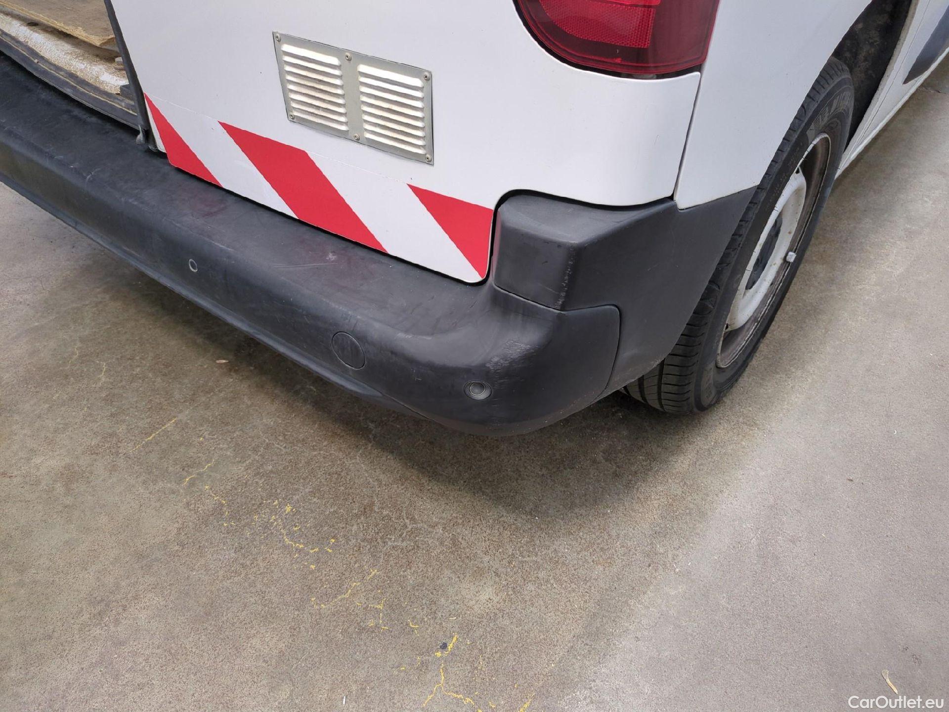  Citroen  Berlingo  Fourgon Club M 650 1.5 BlueHDi 75CV BVM5 E6dT #6