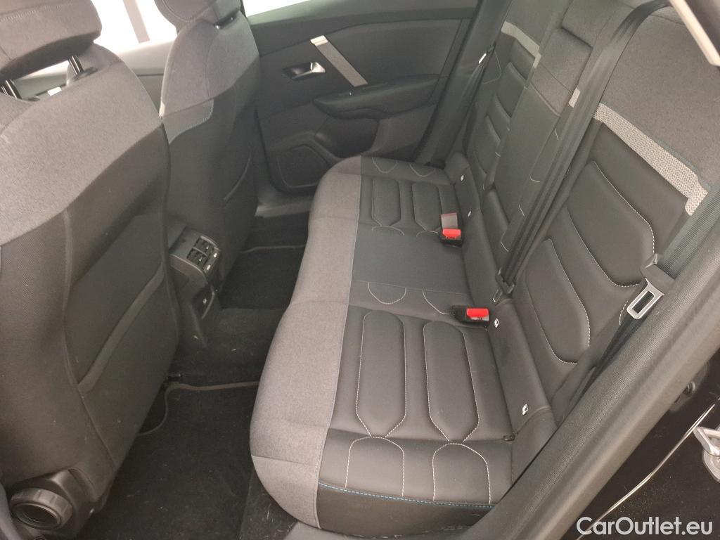  Citroen  C4 CITROEN  X / 2022 / 4P / Berline PureTech 130 S&S EAT8 Shine #24