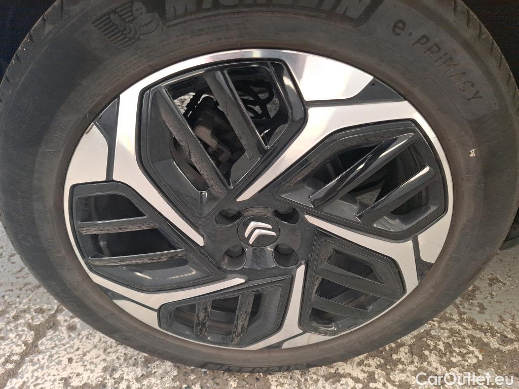  Citroen  C4 CITROEN  X / 2022 / 4P / Berline PureTech 130 S&S EAT8 Shine #29