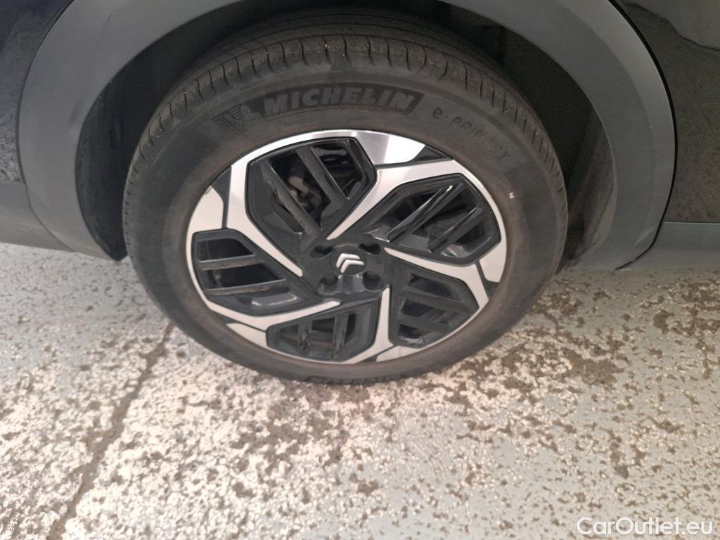  Citroen  C4 CITROEN  X / 2022 / 4P / Berline PureTech 130 S&S EAT8 Shine #28