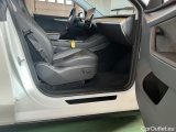  Tesla  Model Y Long Range AWD 514hk Läder Pano #8