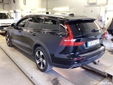  Volvo  V60 Cross Country B4 197hk AWD Advanced Navi Pro Edt Aut Läder H/K Drag #4
