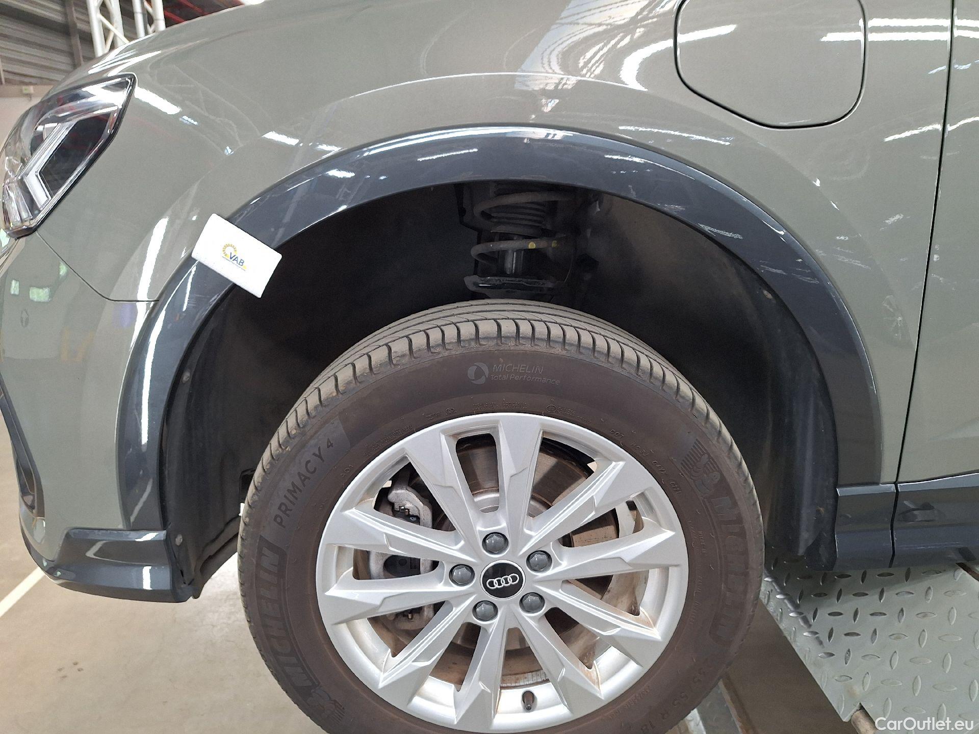  Audi  Q3 Audi,  SB '19 PHEV, Audi  Sportback 45 TFSI e S tronic 5d #17
