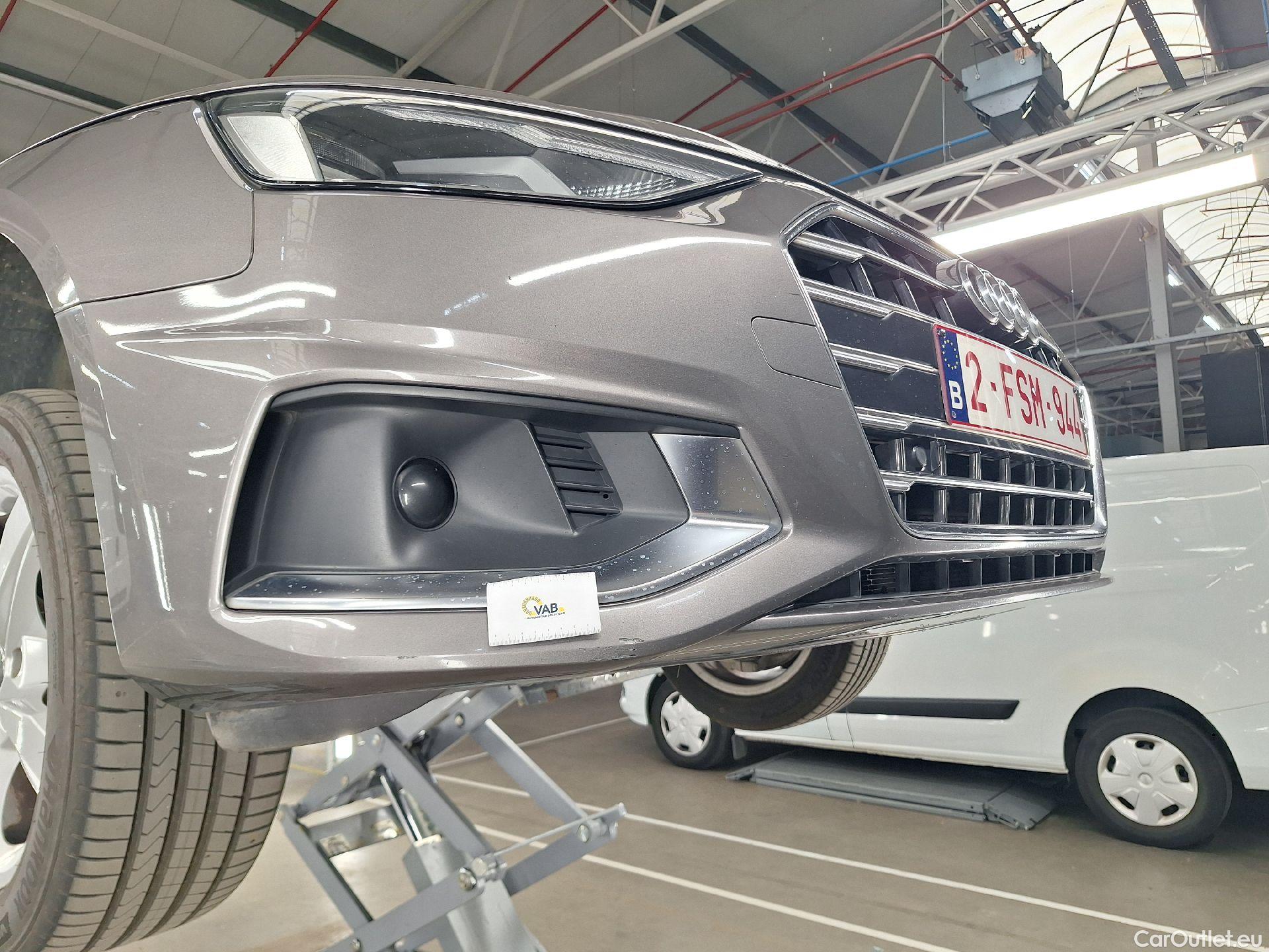  Audi  A4 Audi,  Avant FL'19,  Av.30 TDi Advan.Bus.Ed.Str. #16